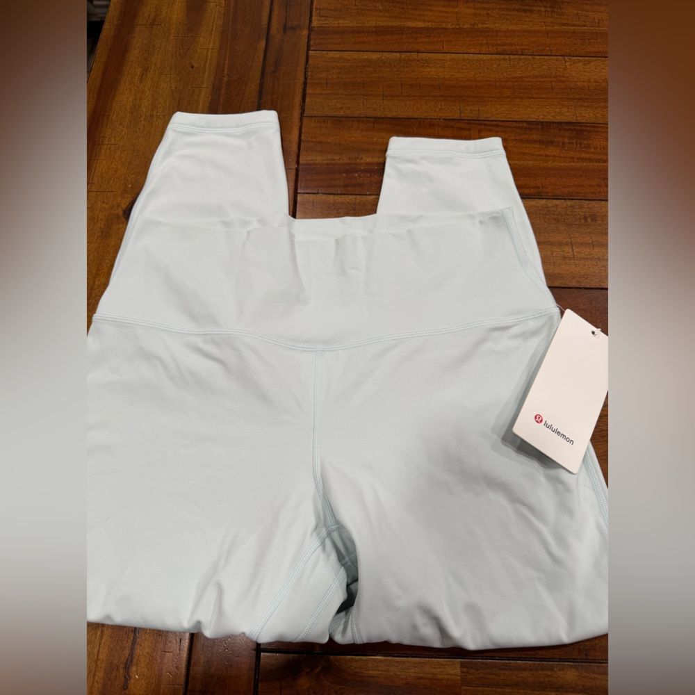 New Lululemon Align High Rise 25" - Picture 2 of 2